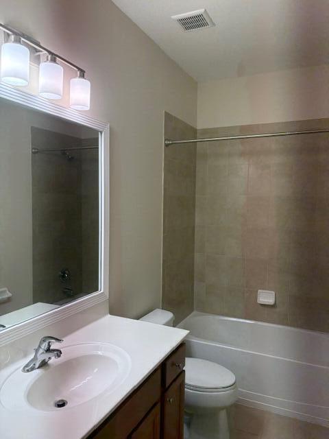 Building Photo - 9491 SW Merlin Ct