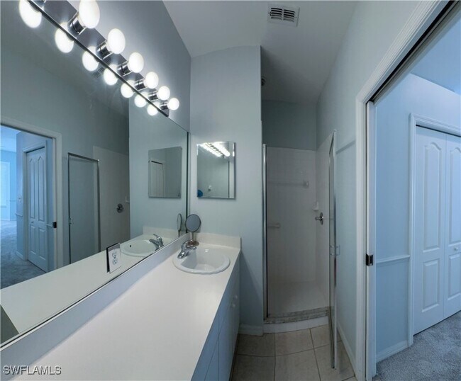 Building Photo - 20653 Country Barn Dr