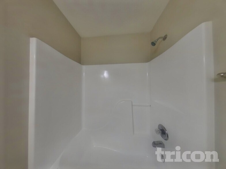 Building Photo - 4831 Dietzen Blvd