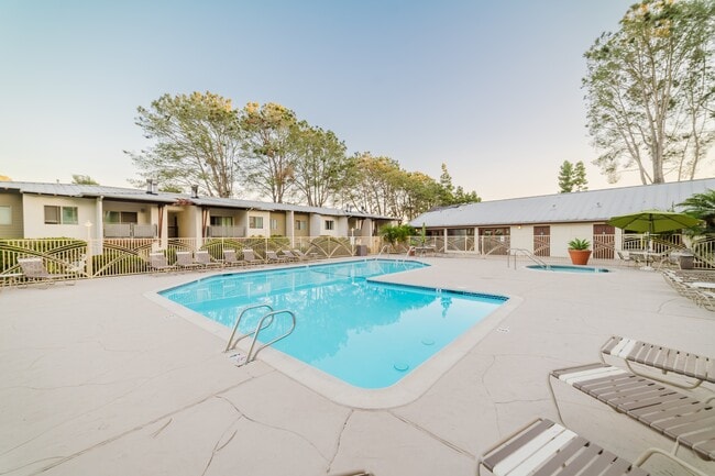 Building Photo - 1760 El Camino Real