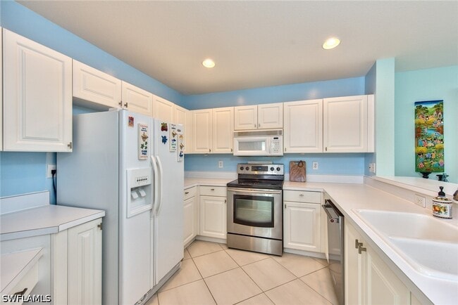 Building Photo - 1100 Diamond Cir