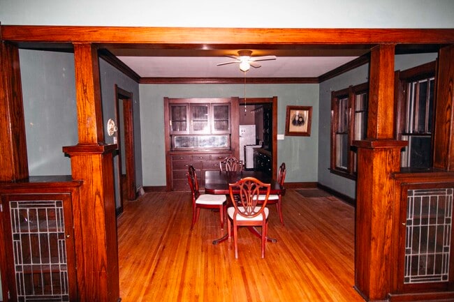 Building Photo - 510 N Raynor Ave