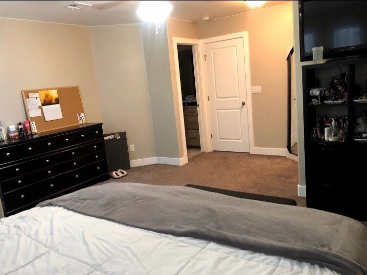 Building Photo - 3239 S 840 E