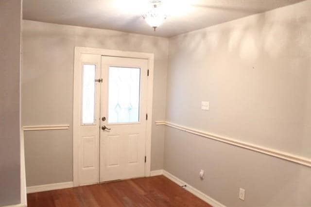 Building Photo - 5325 Wendel Dr