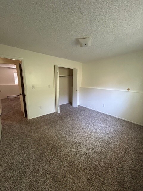 Building Photo - 509 Mountain View Pl