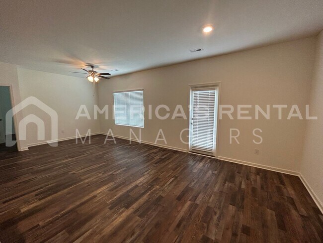 Building Photo - 5293 Meadow Ridge Trail