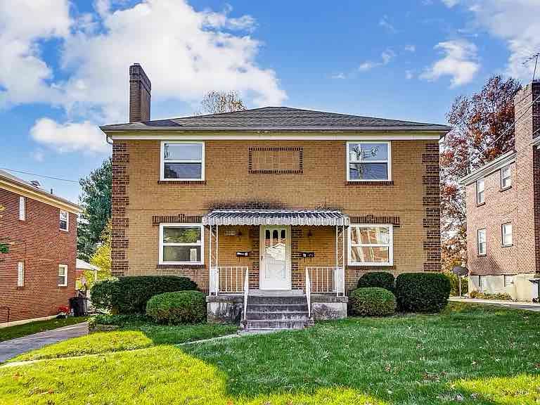 Primary Photo - 4213 Applegate Ave