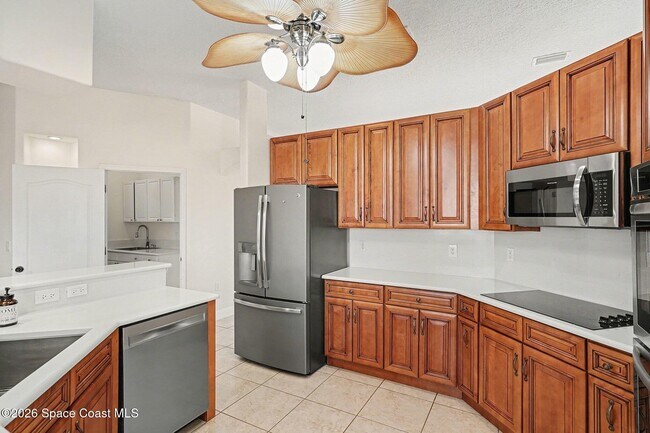 Building Photo - 1619 Amador Ave NW