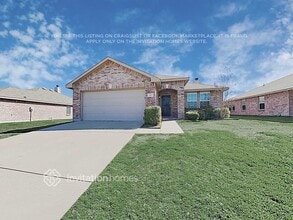 Building Photo - 308 Blue Sage