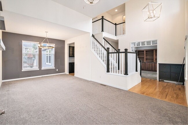 Building Photo - Welcome to this beautifully maintained 4-bedroom, 4-bath home with a dedicated office space