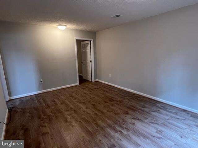 Building Photo - 1400 Admiral Dr