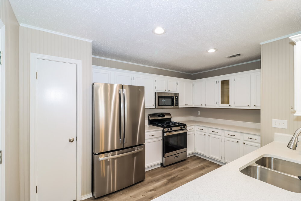 Building Photo - 911 Saunders Dr