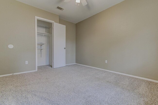 Building Photo - 12430 Wycliff Ln