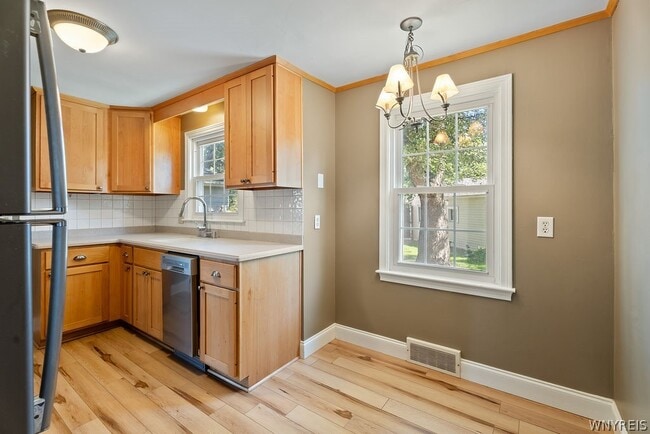 Building Photo - 345 Burroughs Dr
