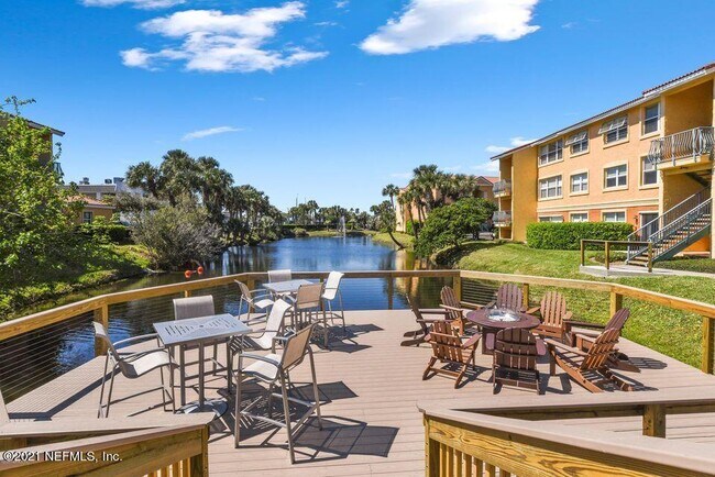 Building Photo - 108 Laguna Villa Blvd