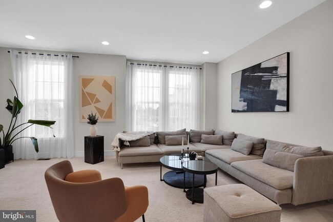 Building Photo - 14470 Nebbiolo Dr