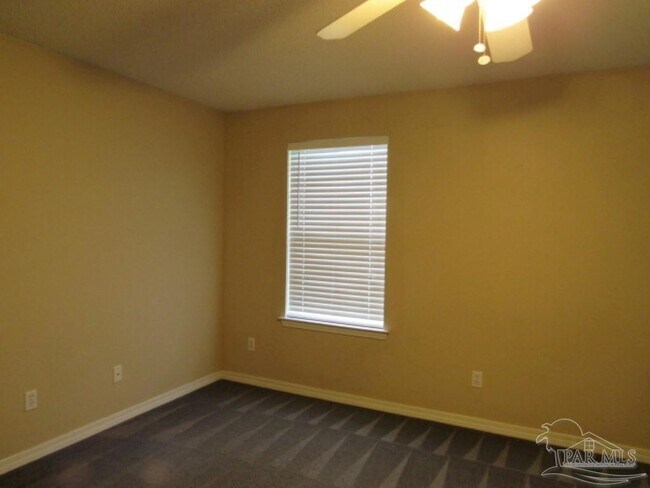 Building Photo - 133 Windward Ct