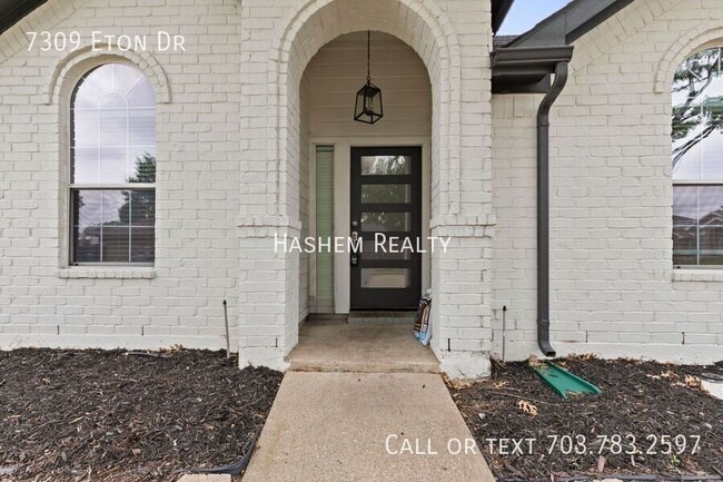 Building Photo - 7309 Eton Dr