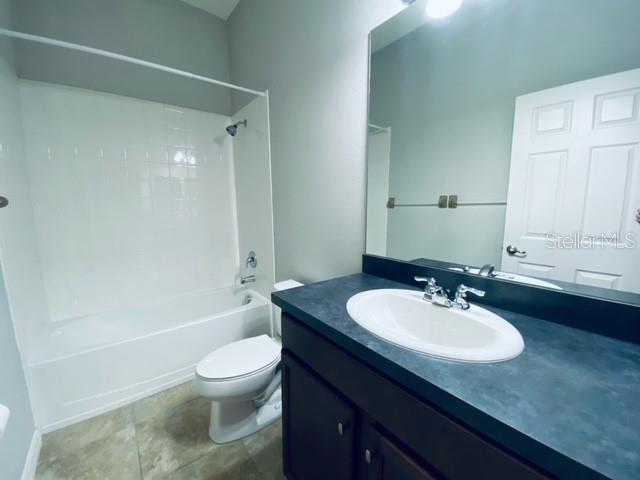 Building Photo - 6842 40th Ln N