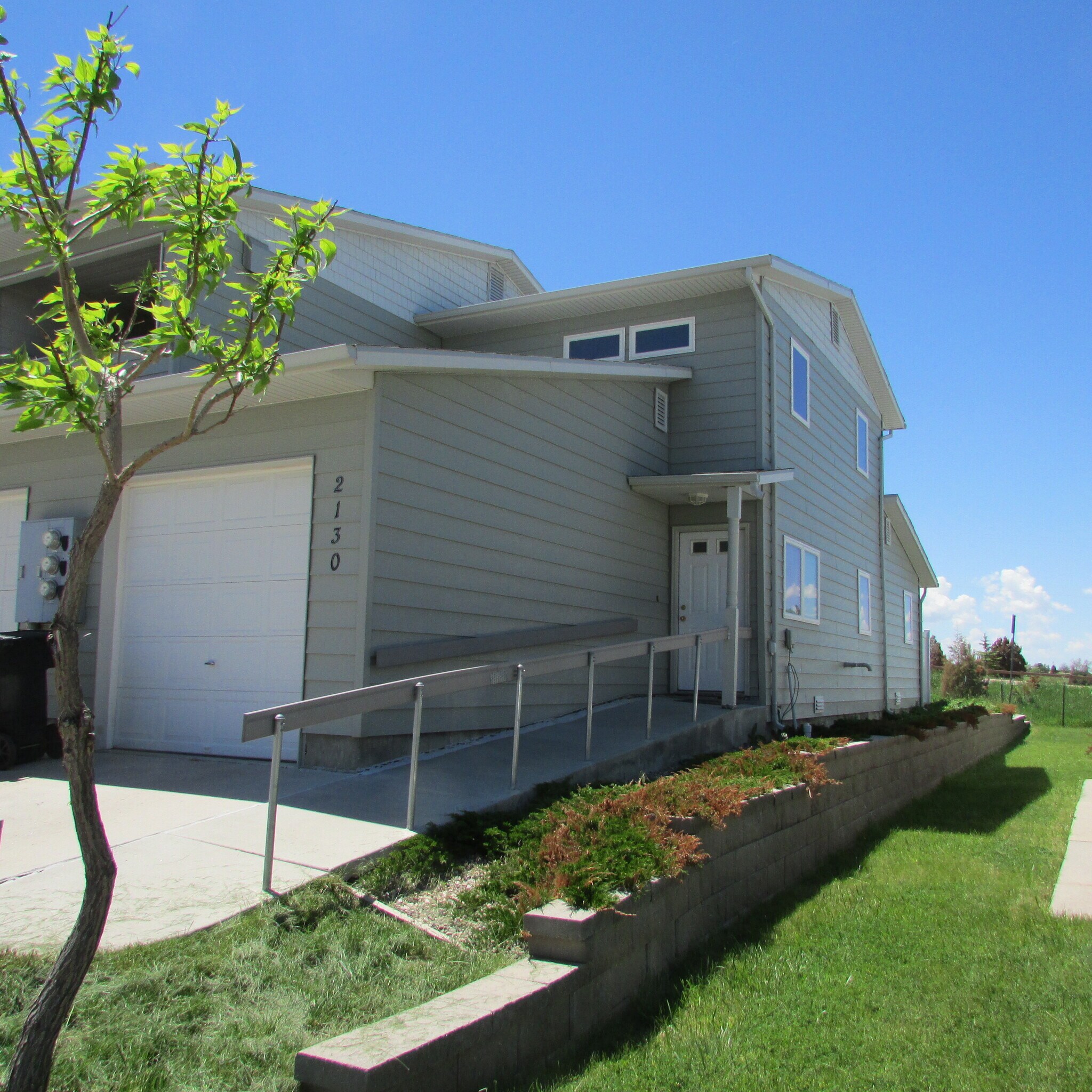 Exterior - 2130 Frances St