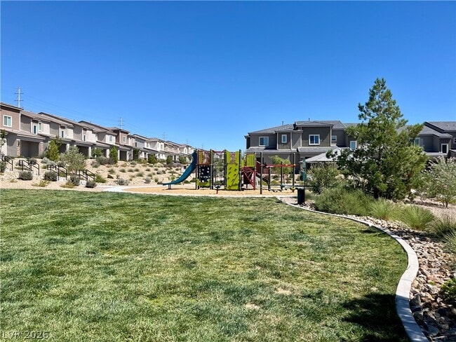Building Photo - 10777 Evelyn Yard Ct