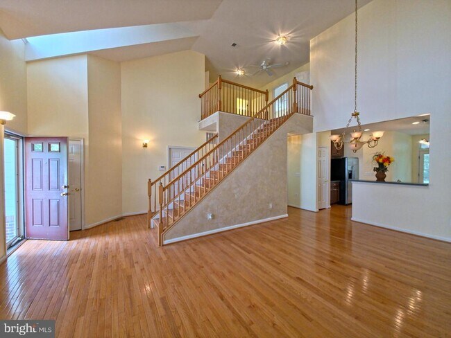 Building Photo - 20875 Killawog Terrace