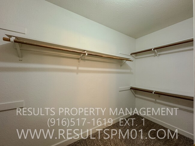 Building Photo - Spacious Single-Story Home in Prime Citrus Heights Location