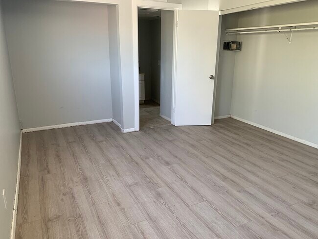 Building Photo - 1324 N 22nd St