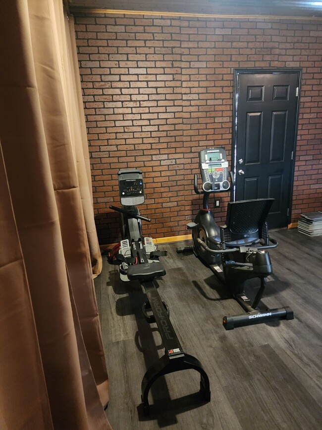 Gym equipment access. - 22 Ash Way NE