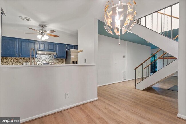 Building Photo - 11330 Headlands Ct