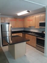 Building Photo - 1450 Worcester Rd