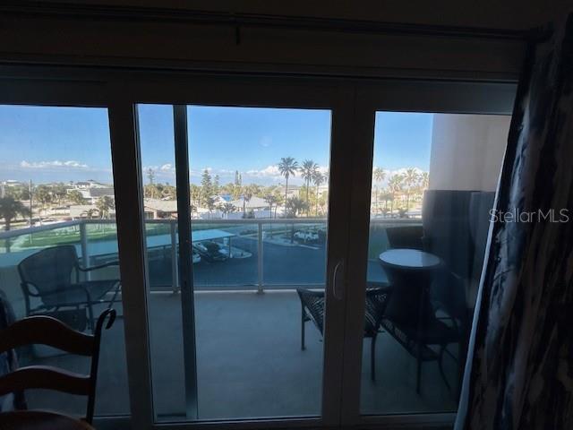 Building Photo - 880 Mandalay Ave