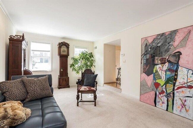 Building Photo - 1105 Clairemont Ave