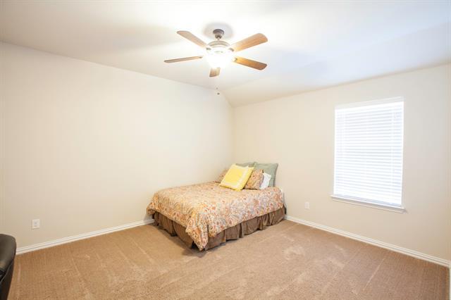 Building Photo - 907 Birchwood Dr