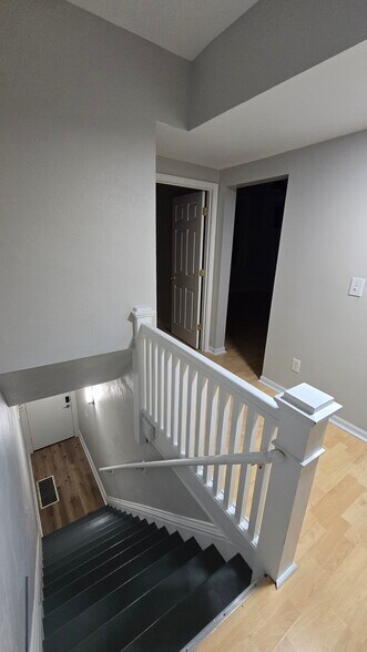 Building Photo - 5617 S Kingshighway Blvd