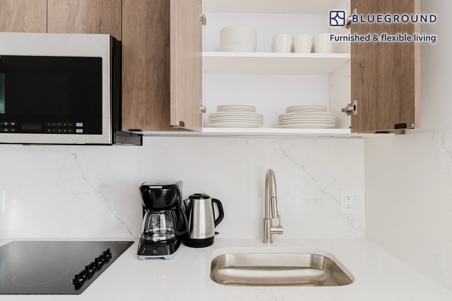 Building Photo - 246 E 53rd St