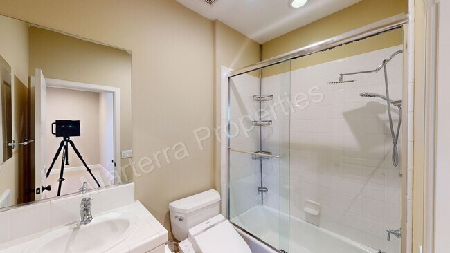 Building Photo - Beautiful Home in Portola Springs