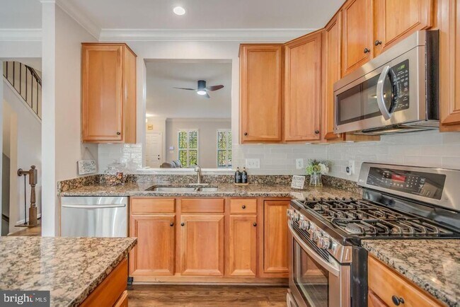 Building Photo - 642 Belmont Bay Dr