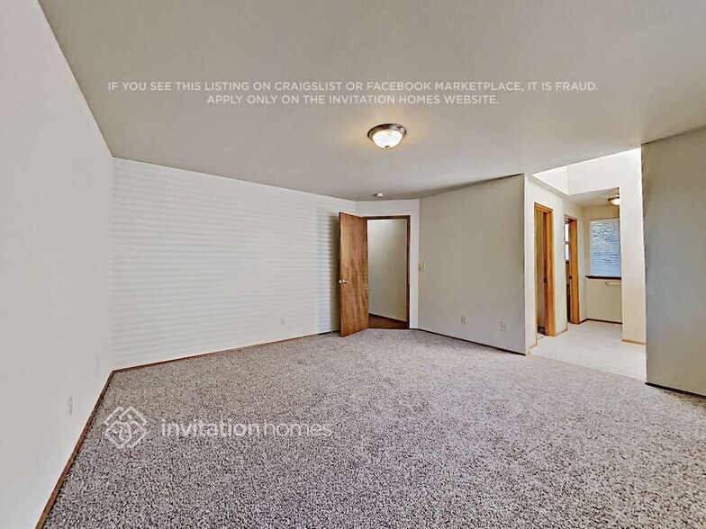 Building Photo - 35353 11th Ct SW