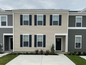 Building Photo - 61 Filbert Dr