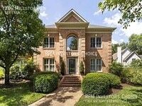 Building Photo - 704 Millstone Ln