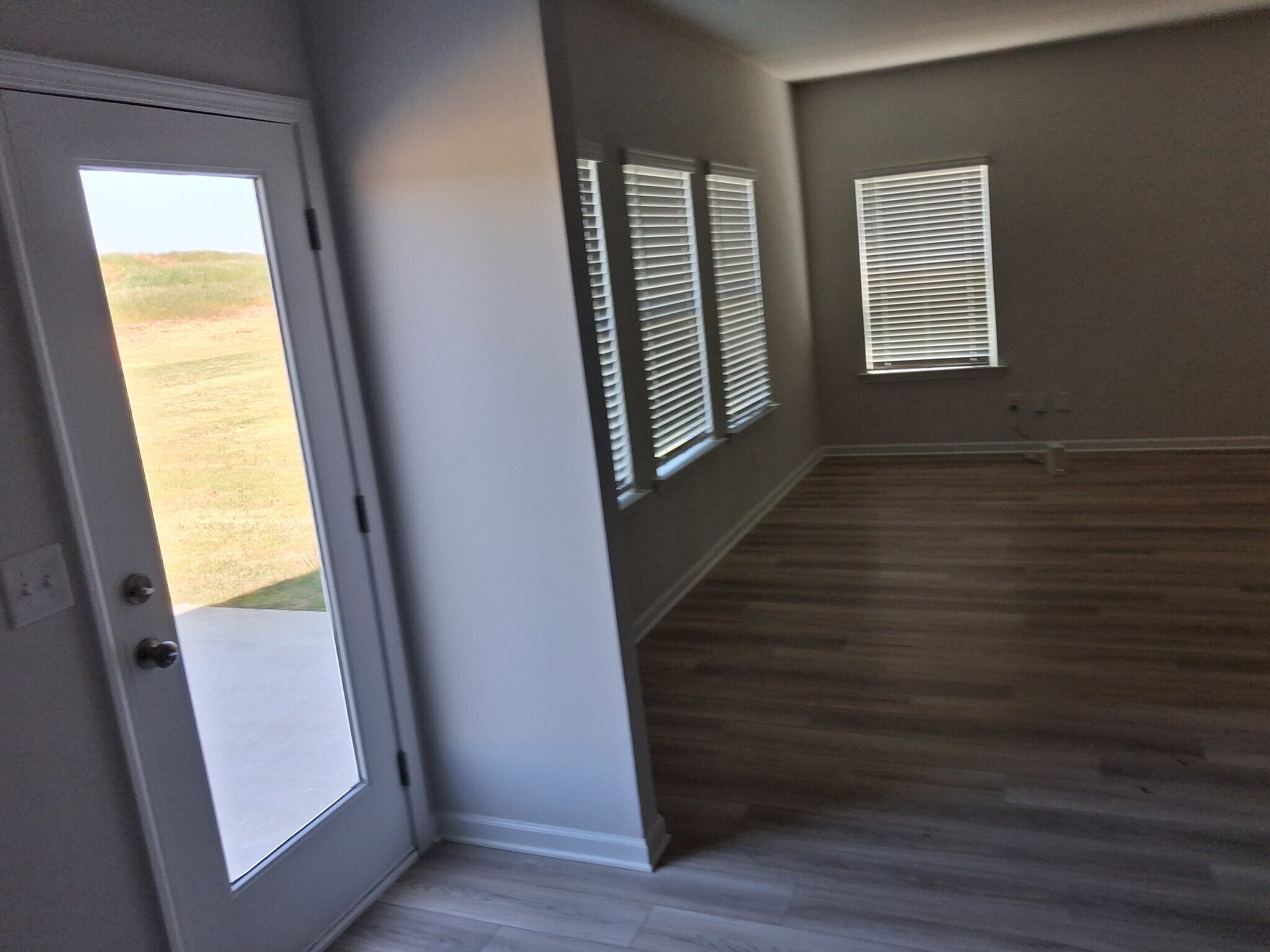 Building Photo - 25743 Finchley Dr