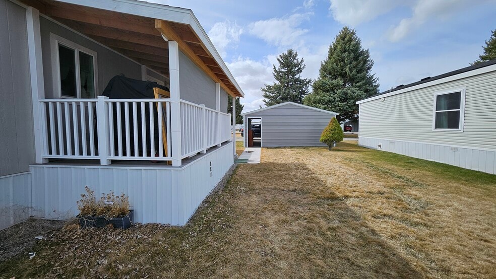 Building Photo - 4285 N Yellowstone Hwy