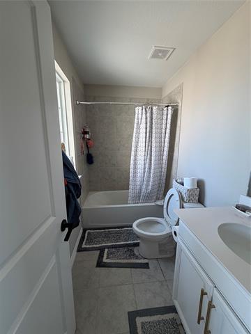 Building Photo - 1300 Starling St