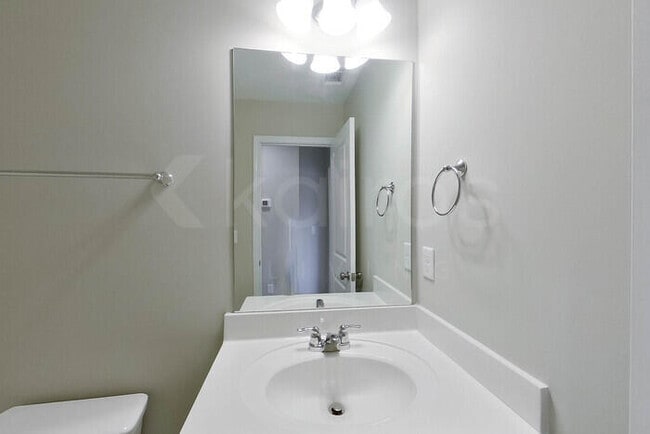 Building Photo - 464 Narrow Brg Ct