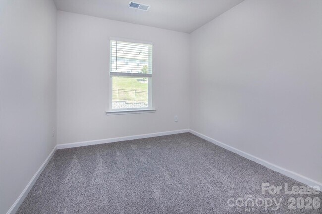 Building Photo - 5159 Hyrule Dr