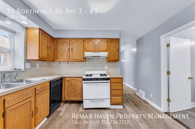 Building Photo - 74 Northfield Rd