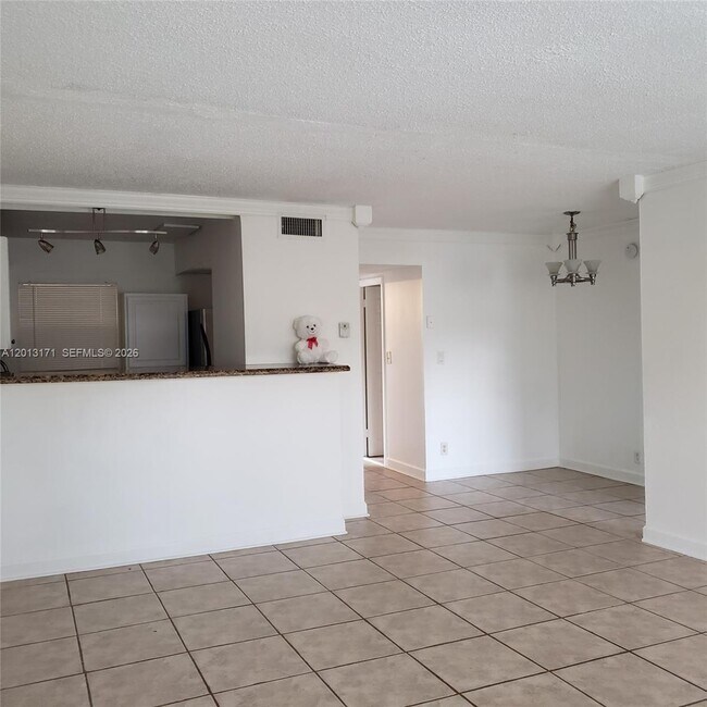 Building Photo - 1300 Moffett St