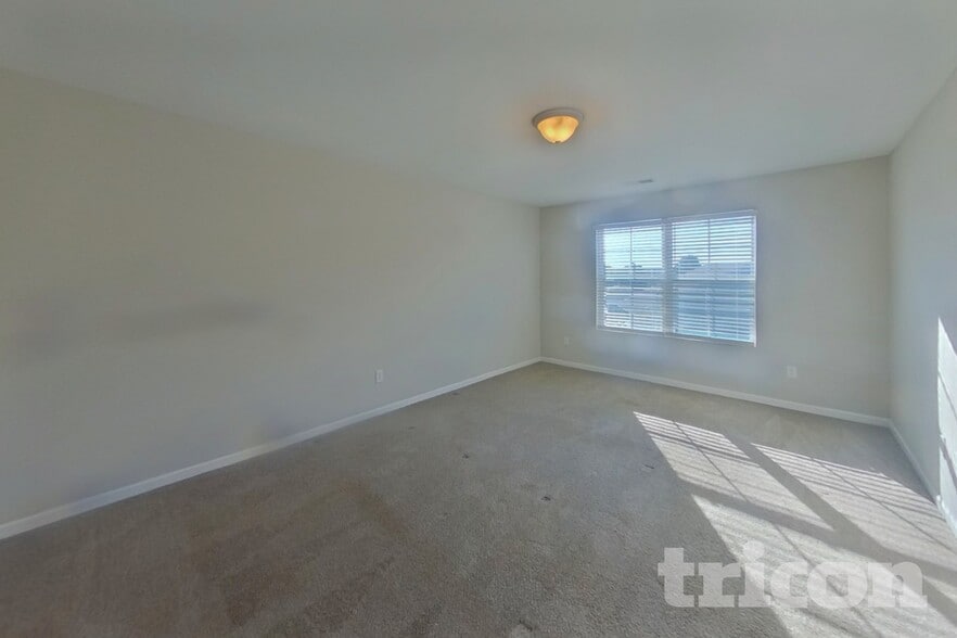 Building Photo - 312 Winston Ln
