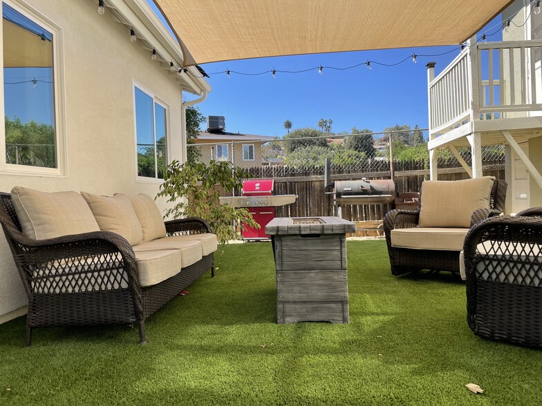 Building Photo - 1191 Hillside St